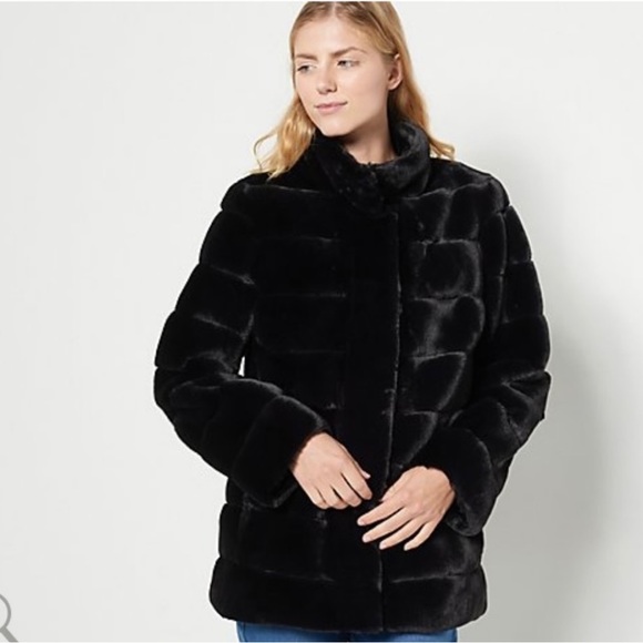 🔑NWOT black pelted faux fur coat with loop ups - Picture 1 of 5